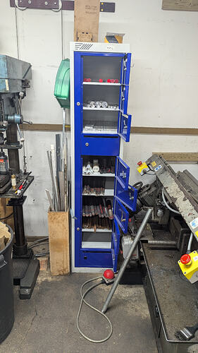 PXL_20251115_235409688