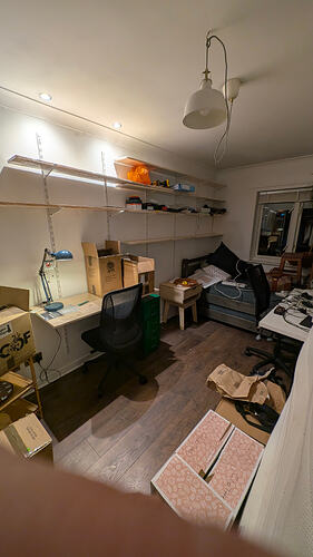 PXL_20251208_204907146