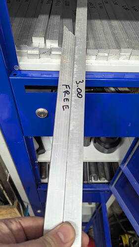 PXL_20251115_210940880